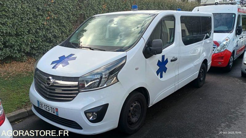 EK-123-TQ - Non Roulant - OPEL VIVARO - VASP - CG INTEGRAL - 447 455 Kms - Ambulance: billede 1 EK-123-TQ - Non Roulant - OPEL VIVARO - VASP - CG INTEGRAL - 447 455 Kms - Ambulance: billede 1