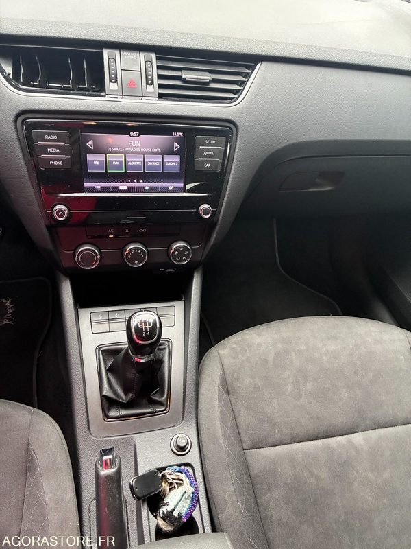 EY-933-PQ - Roulant - SKODA OCTAVIA - VP - 320 000 Kms - Bil: billede 5 EY-933-PQ - Roulant - SKODA OCTAVIA - VP - 320 000 Kms - Bil: billede 5