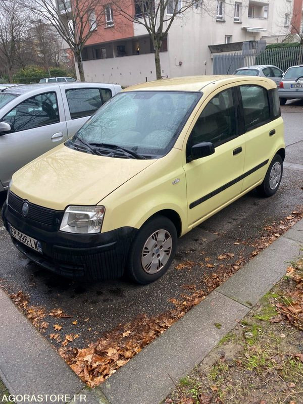 FIAT PANDA - 111000 KILOMETRES - ESSENCE 1.1 - Bil: billede 2 FIAT PANDA - 111000 KILOMETRES - ESSENCE 1.1 - Bil: billede 2
