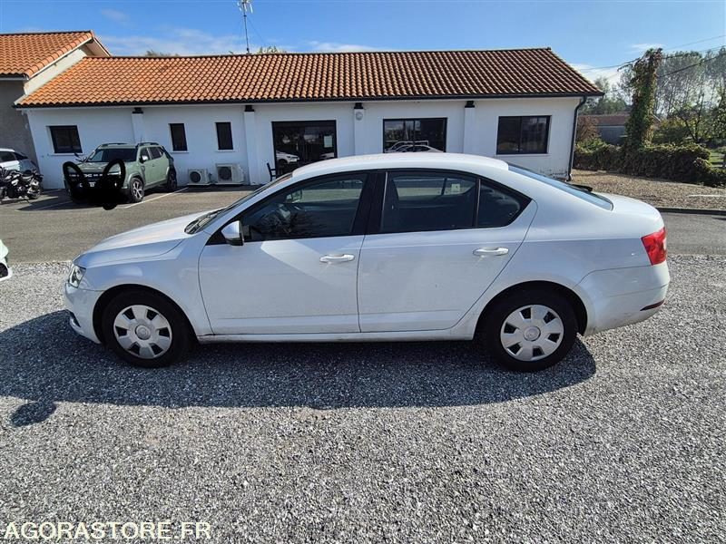 FJ-454-NP - Roulant - SKODA OCTAVIA - VP - 356 670 Kms - Bil: billede 2 FJ-454-NP - Roulant - SKODA OCTAVIA - VP - 356 670 Kms - Bil: billede 2