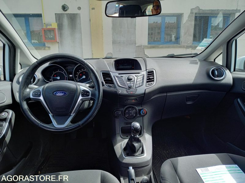 FORD FIESTA TDCI 70 FAP TREND -5 PORTES - Bil: billede 4 FORD FIESTA TDCI 70 FAP TREND -5 PORTES - Bil: billede 4