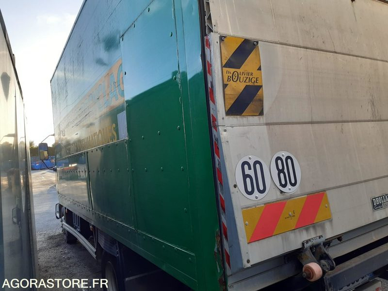 FOURGON RENAULT 10T - CD388BR - Lastbil varevogn: billede 3 FOURGON RENAULT 10T - CD388BR - Lastbil varevogn: billede 3