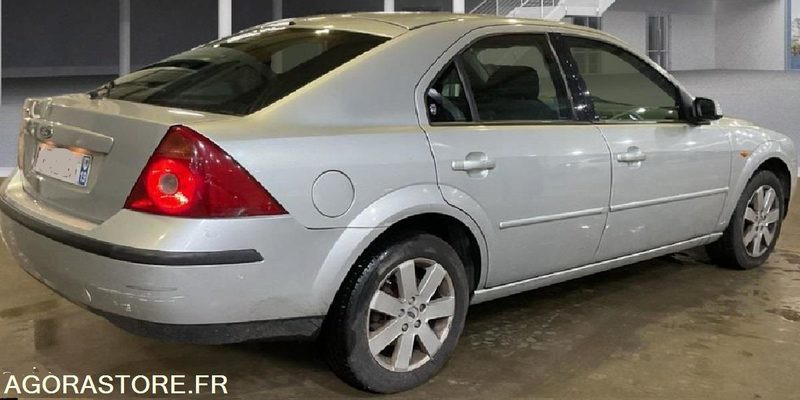 Ford Mondeo 1.8I - 125 GHIA .CT-OK passé et accepté pour 2 ans - Bil: billede 2 Ford Mondeo 1.8I - 125 GHIA .CT-OK passé et accepté pour 2 ans - Bil: billede 2