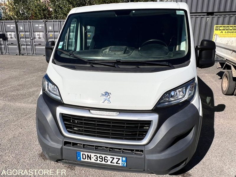 Fourgon utilitaire Peugeot Boxer 2,2l HDI 130cv - Année 2015 - 235000kms - Varevogn: billede 3 Fourgon utilitaire Peugeot Boxer 2,2l HDI 130cv - Année 2015 - 235000kms - Varevogn: billede 3