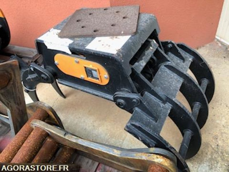 Grappin NEUF fixe sans rotation pour pelle 3 à 6 T - Bygningsudstyr: billede 1 Grappin NEUF fixe sans rotation pour pelle 3 à 6 T - Bygningsudstyr: billede 1