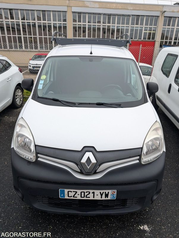 KANGOO de 2013 avec galerie toit et attache remorque - 75 CV - 81 502 KM - Små varebil: billede 1 KANGOO de 2013 avec galerie toit et attache remorque - 75 CV - 81 502 KM - Små varebil: billede 1