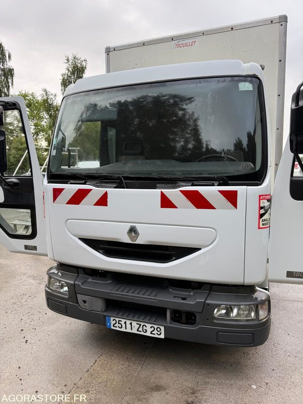 Renault Midlum 180ch porteur 4x2 Fourgon avec Hayon - Lastbil: billede 2 Renault Midlum 180ch porteur 4x2 Fourgon avec Hayon - Lastbil: billede 2