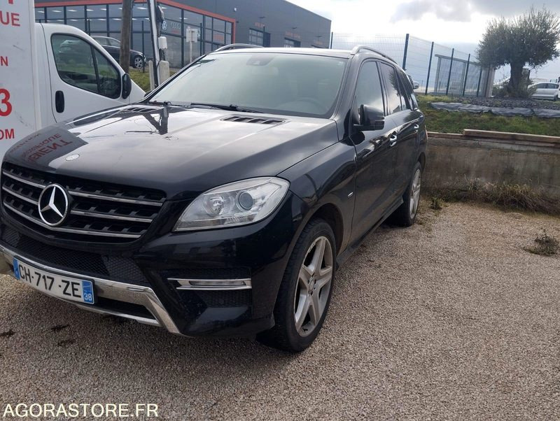 MERCEDES CLASSE ML 350 3.0 CDI BLUETEC V6 TURBO 4-MATIC - SUV: billede 1 MERCEDES CLASSE ML 350 3.0 CDI BLUETEC V6 TURBO 4-MATIC - SUV: billede 1