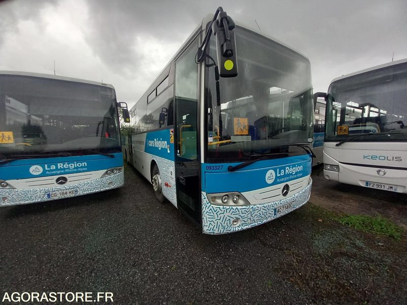 MERCEDES INTOURO N°093327 - Skolebus: billede 1 MERCEDES INTOURO N°093327 - Skolebus: billede 1