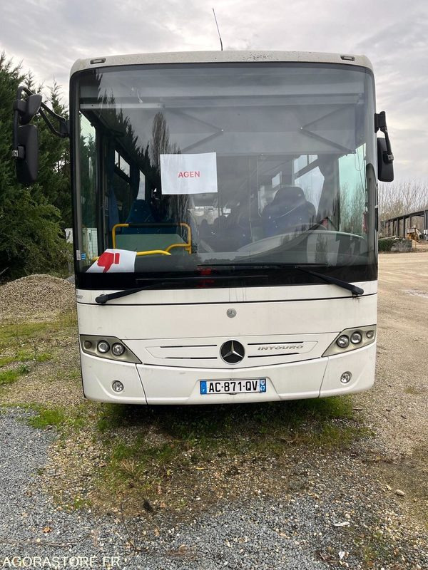 MERCEDES INTOURO N°093337 - Skolebus: billede 1 MERCEDES INTOURO N°093337 - Skolebus: billede 1