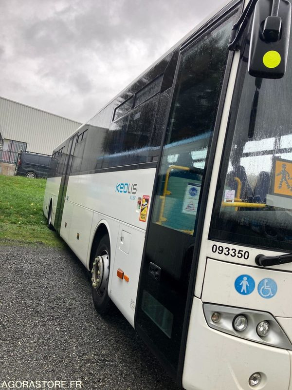 MERCEDES INTOURO N°093350 - Skolebus: billede 2 MERCEDES INTOURO N°093350 - Skolebus: billede 2