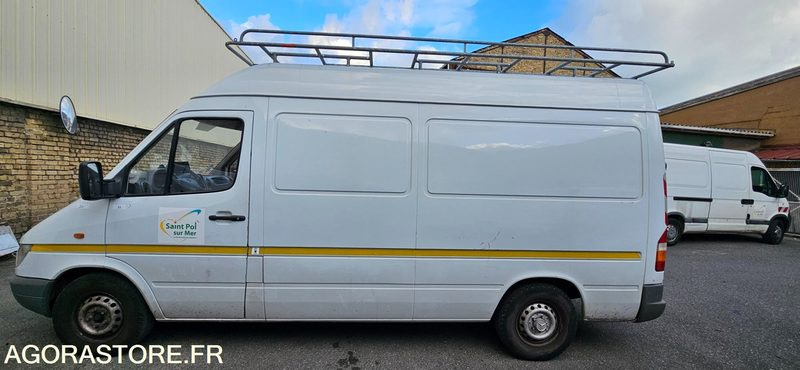 MERCEDES SPRINT 208 DM188SY - Varevogn: billede 2 MERCEDES SPRINT 208 DM188SY - Varevogn: billede 2