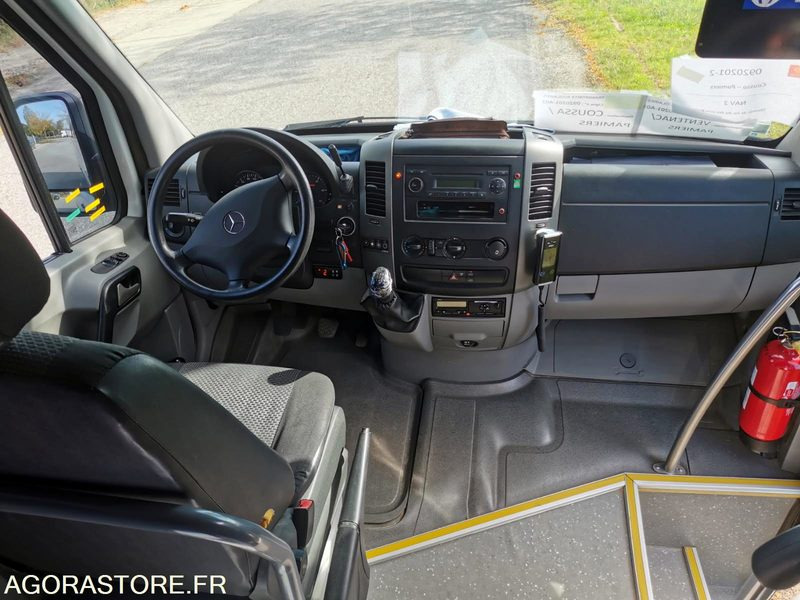 Mercedes sprinter 01/2014 BVM 22+1 places Clim 215000 kms ralentisseur - Minibus, Persontransport: billede 5 Mercedes sprinter 01/2014 BVM 22+1 places Clim 215000 kms ralentisseur - Minibus, Persontransport: billede 5