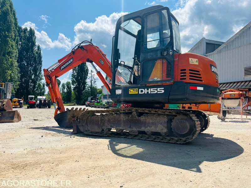 Mini pelle 5T DOOSAN DH55 - Année 2004 - Gravemaskine: billede 3 Mini pelle 5T DOOSAN DH55 - Année 2004 - Gravemaskine: billede 3