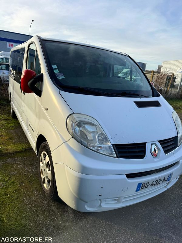 Minibus Renault Trafic l2h1 9 places - Minibus, Persontransport: billede 2 Minibus Renault Trafic l2h1 9 places - Minibus, Persontransport: billede 2
