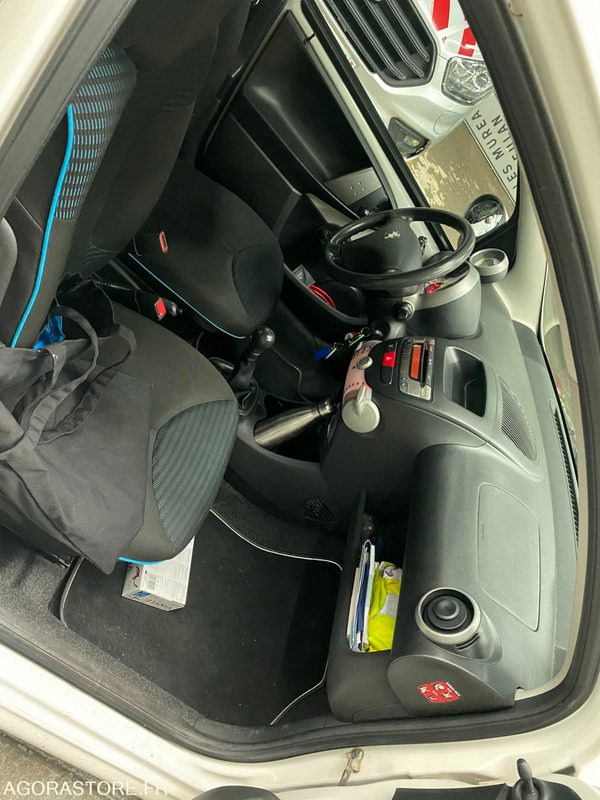 PEUGEOT 107 - Bil: billede 4 PEUGEOT 107 - Bil: billede 4