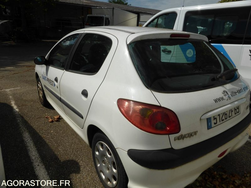 PEUGEOT 206 - Bil: billede 2 PEUGEOT 206 - Bil: billede 2