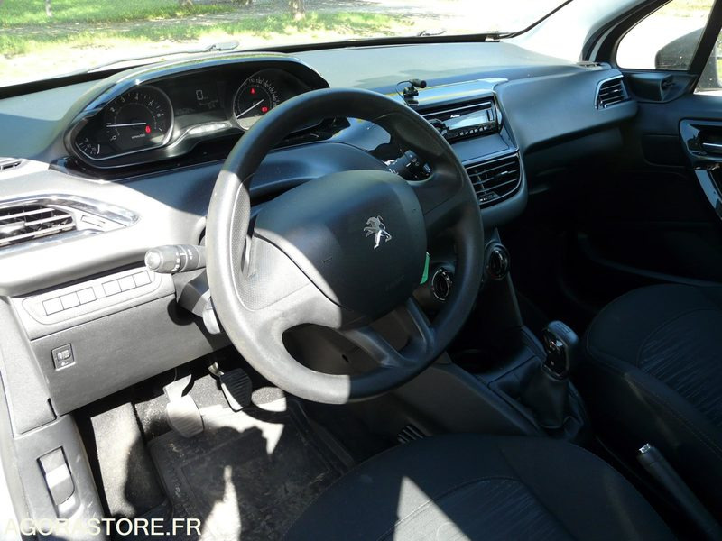 PEUGEOT 208 DX207CZ - Bil: billede 5 PEUGEOT 208 DX207CZ - Bil: billede 5