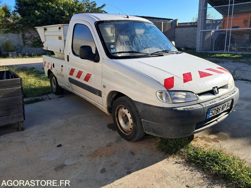 PEUGEOT PARTNER BENNE - Små varebil: billede 2 PEUGEOT PARTNER BENNE - Små varebil: billede 2