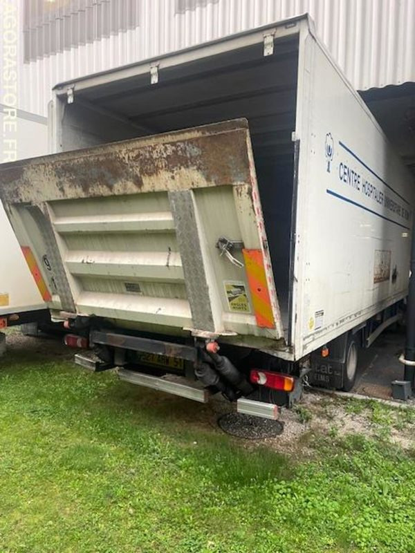 POID LOURD Renault Premium - Lastbil varevogn: billede 3 POID LOURD Renault Premium - Lastbil varevogn: billede 3