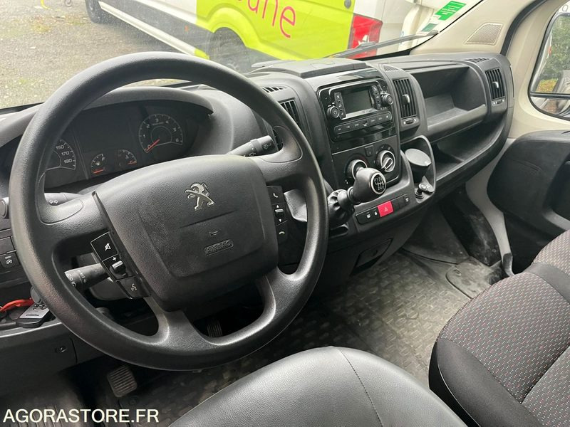 Peugeot Boxer 165CV L2H2 avec Hayon et Galerie - 2023 - 90000 Kms - Varevogn: billede 4 Peugeot Boxer 165CV L2H2 avec Hayon et Galerie - 2023 - 90000 Kms - Varevogn: billede 4