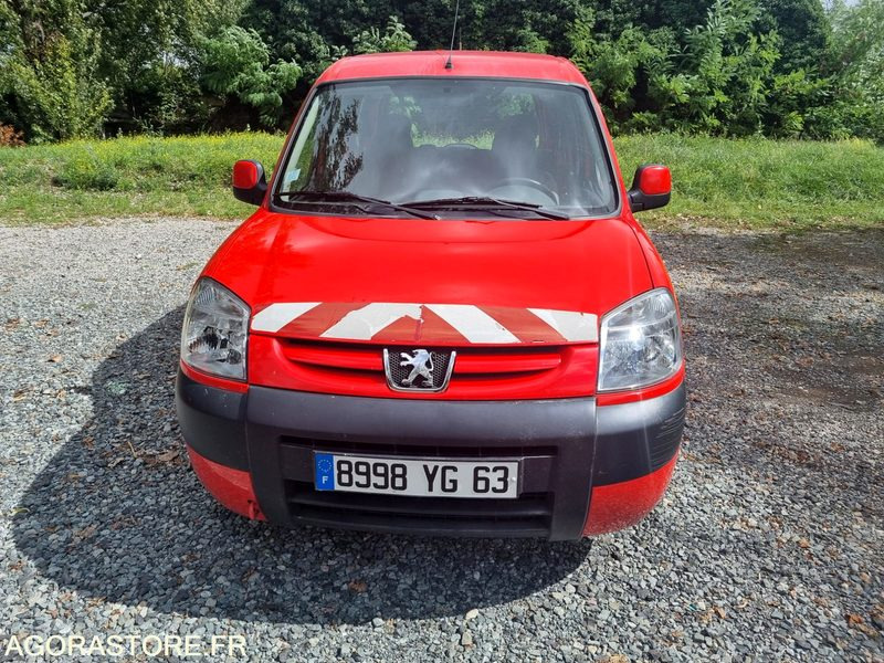 Peugeot Partner - - Små varebil: billede 4 Peugeot Partner - - Små varebil: billede 4