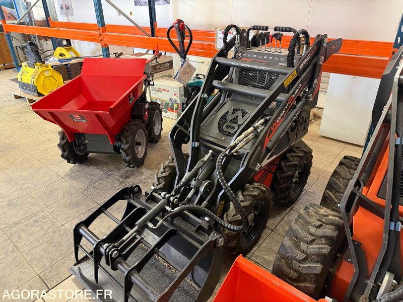 Porte outils SSQ11 PUROSANGUE Worky quad Plus Essence NEUF - Havemaskine: billede 1 Porte outils SSQ11 PUROSANGUE Worky quad Plus Essence NEUF - Havemaskine: billede 1