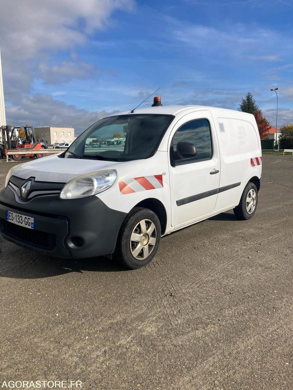 RENAULT KANGOO diesel - Année 2017 - 330 000 km - Små varebil: billede 1 RENAULT KANGOO diesel - Année 2017 - 330 000 km - Små varebil: billede 1