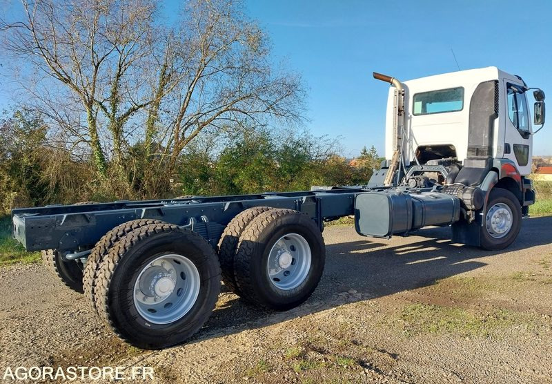 RENAULT KERAX 370-26 / 2004 / 715710 Km avec peinture neuve - Lastbil chassis: billede 3 RENAULT KERAX 370-26 / 2004 / 715710 Km avec peinture neuve - Lastbil chassis: billede 3