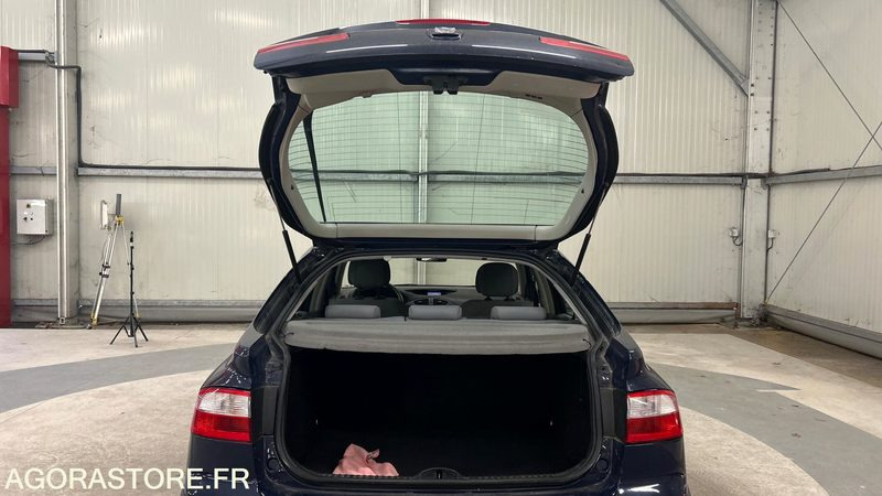 RENAULT-LAGUNA-1.6-16V-EXPRESSION - Bil: billede 5 RENAULT-LAGUNA-1.6-16V-EXPRESSION - Bil: billede 5