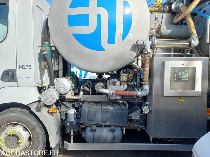 RENAULT M280 DESHYDRATEUR CHOUETTE 2009 15800KM ROULANT EXPORT UNIQUEMENT - Slamsugemaskine: billede 2 RENAULT M280 DESHYDRATEUR CHOUETTE 2009 15800KM ROULANT EXPORT UNIQUEMENT - Slamsugemaskine: billede 2