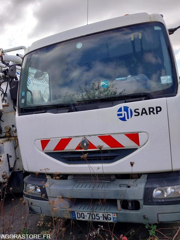 RENAULT Midlum 13T 220CV HUWER 2005 (280 000Km) ROULANT EXPORT UNIQUEMENT - Slamsugemaskine: billede 1 RENAULT Midlum 13T 220CV HUWER 2005 (280 000Km) ROULANT EXPORT UNIQUEMENT - Slamsugemaskine: billede 1