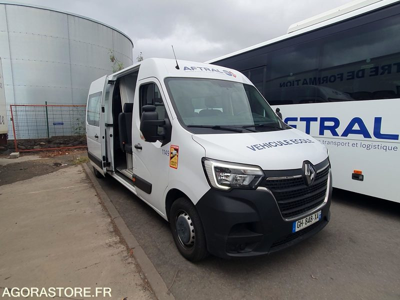 RENAULT TRAFFIC 9 PL AUTO ECOLE 2019 - Små varebil: billede 2 RENAULT TRAFFIC 9 PL AUTO ECOLE 2019 - Små varebil: billede 2