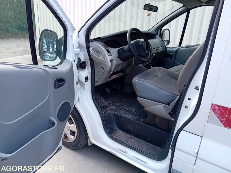 RENAULT TRAFIC DCI 115 L2H2 VP 9 places - Minibus, Persontransport: billede 5 RENAULT TRAFIC DCI 115 L2H2 VP 9 places - Minibus, Persontransport: billede 5