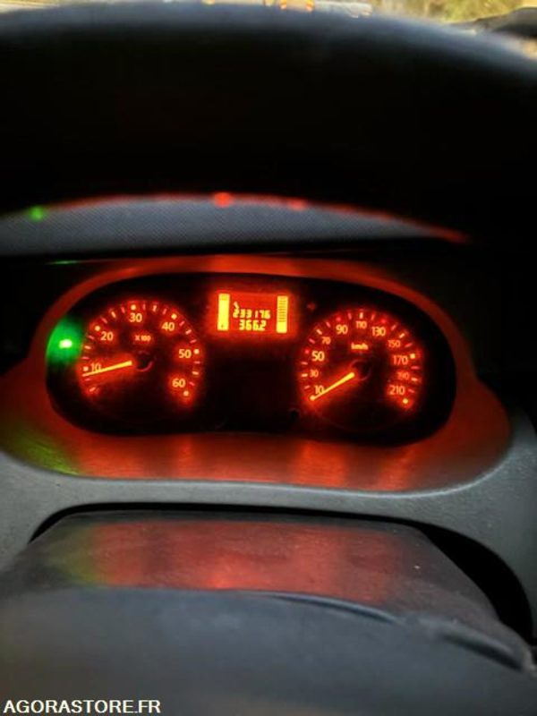 RENAULT TRAFIC - Varevogn: billede 1 RENAULT TRAFIC - Varevogn: billede 1