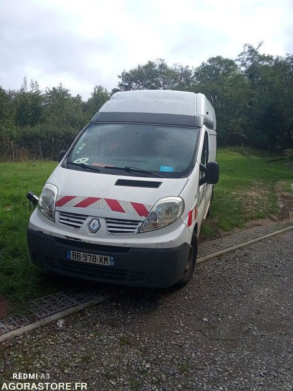 RENAULT TRAFIC - Varevogn: billede 2 RENAULT TRAFIC - Varevogn: billede 2