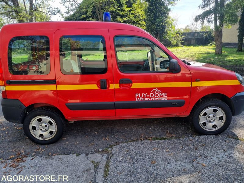 Reanult Kangoo 4x4 - 7353 XZ 63 - 2005 - Små varebil: billede 4 Reanult Kangoo 4x4 - 7353 XZ 63 - 2005 - Små varebil: billede 4