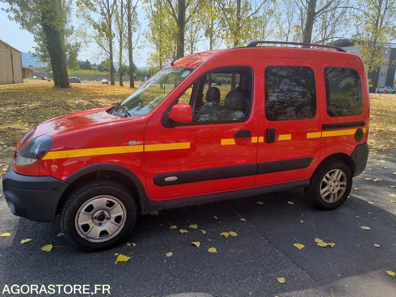 Renault Kangoo 4x4 - 9031 YE 63 - 2006 - Små varebil: billede 2 Renault Kangoo 4x4 - 9031 YE 63 - 2006 - Små varebil: billede 2