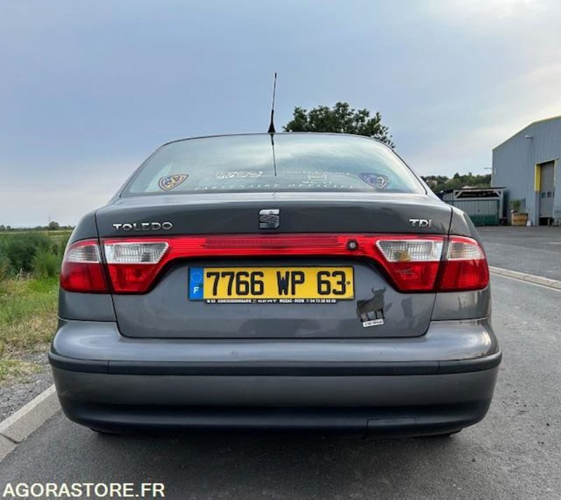 SEAT TOLEDO 1.9 TDI 110 CH - 2000 - 208 500 kms - Bil: billede 4 SEAT TOLEDO 1.9 TDI 110 CH - 2000 - 208 500 kms - Bil: billede 4