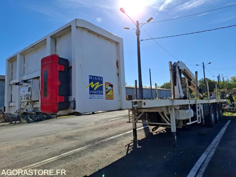 Semi remorque 3 essieux FRUEHAUF T34CGN + grue - 1993 - Non Roulante - Sættevogn: billede 2 Semi remorque 3 essieux FRUEHAUF T34CGN + grue - 1993 - Non Roulante - Sættevogn: billede 2