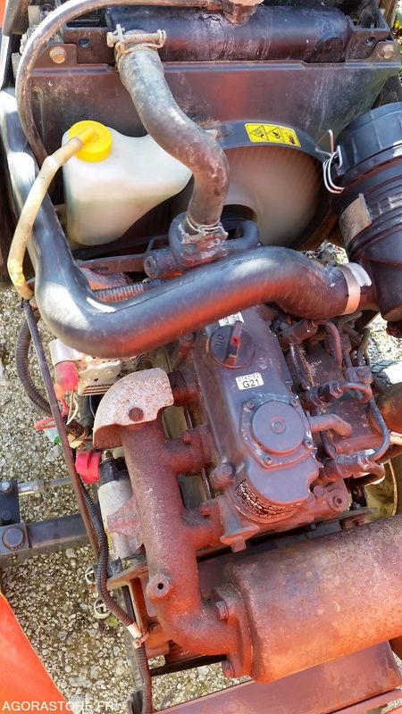 Plæneklipper TONDEUSE KUBOTA G21 DIESEL 2007 933H SANS PLATEAU DE COUPE: billede 10 Plæneklipper TONDEUSE KUBOTA G21 DIESEL 2007 933H SANS PLATEAU DE COUPE: billede 10