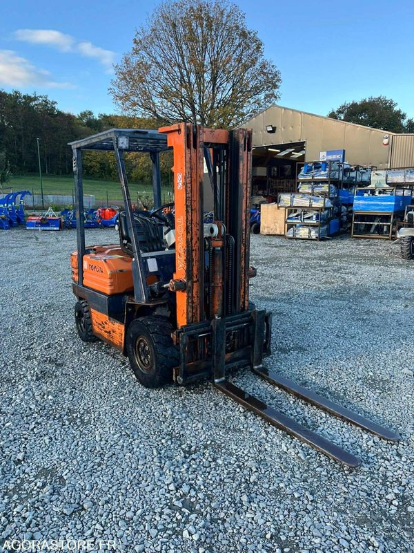 TOYOTA chariot levée libre TOYOTA 025FD18 Diesel - Diesel gaffeltruck: billede 2 TOYOTA chariot levée libre TOYOTA 025FD18 Diesel - Diesel gaffeltruck: billede 2