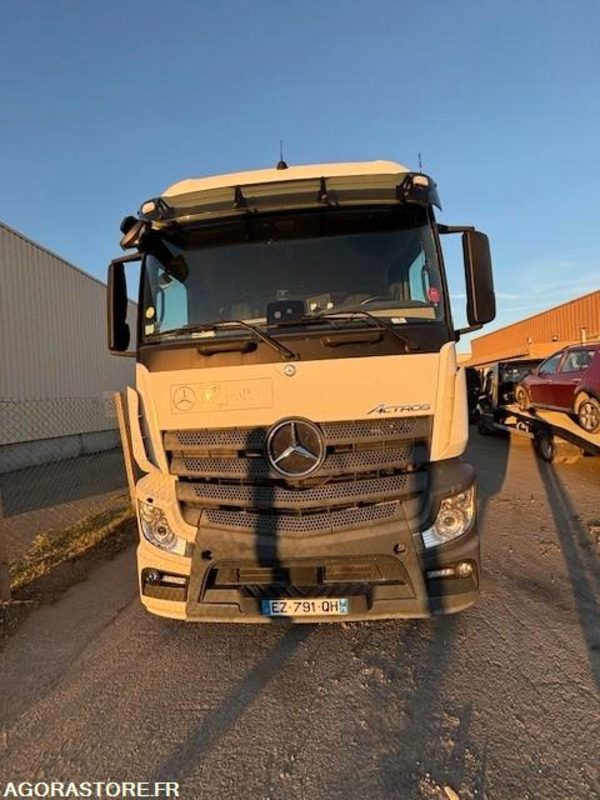 TRACTEUR 4X2 MERCEDES ACTROS 1845 2018 385 000 KM + BENNE ALUMINIUM SHMITZ 2016 - Trækker: billede 2 TRACTEUR 4X2 MERCEDES ACTROS 1845 2018 385 000 KM + BENNE ALUMINIUM SHMITZ 2016 - Trækker: billede 2