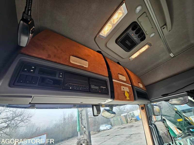 Trækker TRACTEUR RENAULT - 2017 - 580000km: billede 6