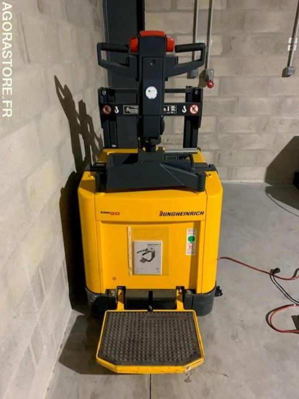 Transpalette électrique sur batteries déchargées. JUNGHEINRICH - Håndløftevogn: billede 4 Transpalette électrique sur batteries déchargées. JUNGHEINRICH - Håndløftevogn: billede 4