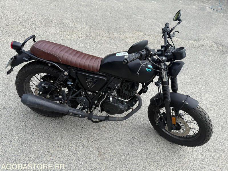 VÉHICULE RÉCUPÉRABLE A QUIBERON - 1 Moto 125cc Scrambler AM64 - Archive - Motorcykel: billede 2 VÉHICULE RÉCUPÉRABLE A QUIBERON - 1 Moto 125cc Scrambler AM64 - Archive - Motorcykel: billede 2