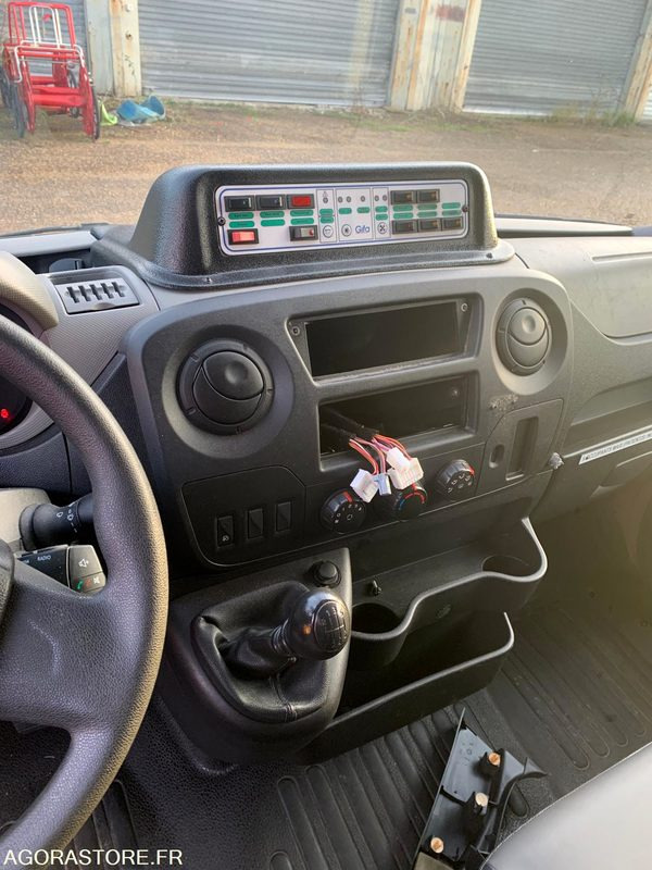 VSAV RENAULT MASTER3 EA080NB - Ambulance: billede 5 VSAV RENAULT MASTER3 EA080NB - Ambulance: billede 5