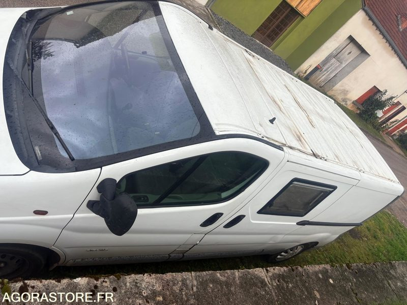 Renault Trafic dci 115 / 228000 km - Immatriculation anglaise - Varebil: billede 5 Renault Trafic dci 115 / 228000 km - Immatriculation anglaise - Varebil: billede 5