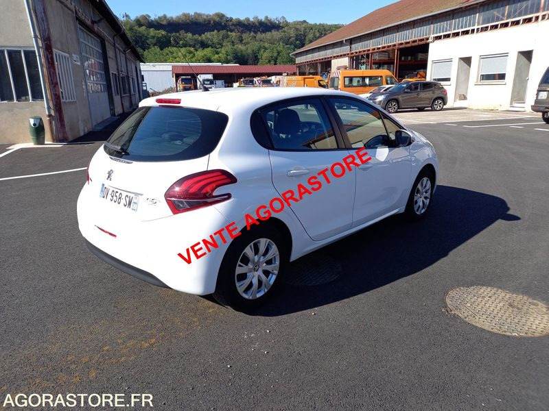 Vends Peugeot 208 essence - Bil: billede 5 Vends Peugeot 208 essence - Bil: billede 5