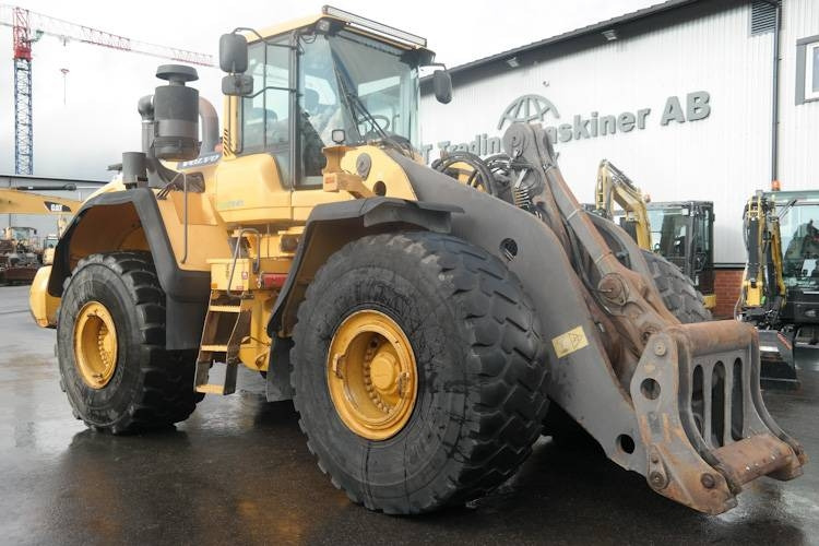 Volvo L220G - Gummihjulslæsser: billede 1 Volvo L220G - Gummihjulslæsser: billede 1